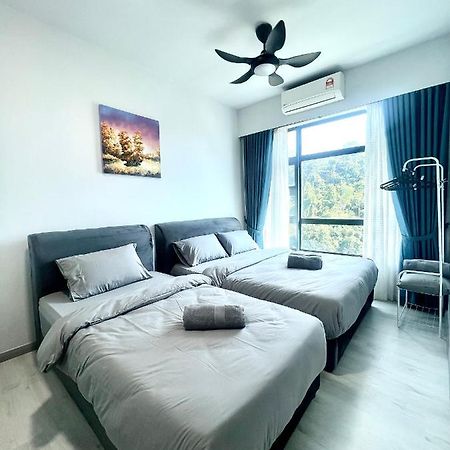 Botiza Suites At Jesselton Quay Kota Kinabalu Buitenkant foto