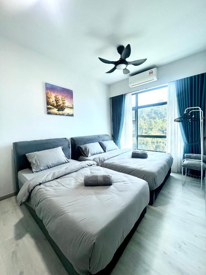 Botiza Suites At Jesselton Quay Kota Kinabalu Buitenkant foto